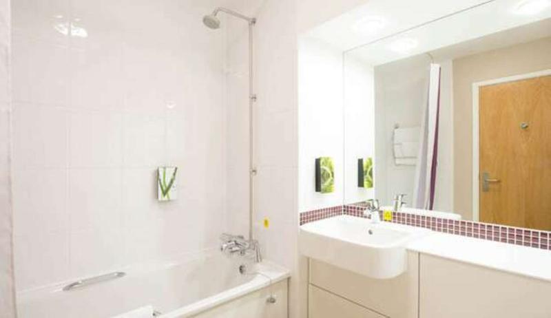 Premier - M6 Junction 44 Hotel Carlisle (Cumbria)