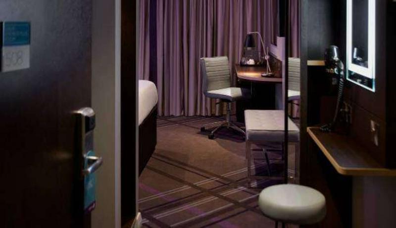 Hotel Premier - M6 Junction 44 3*